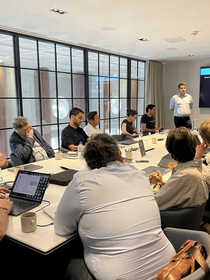 Mentor and founder discussion during Fuel office hours